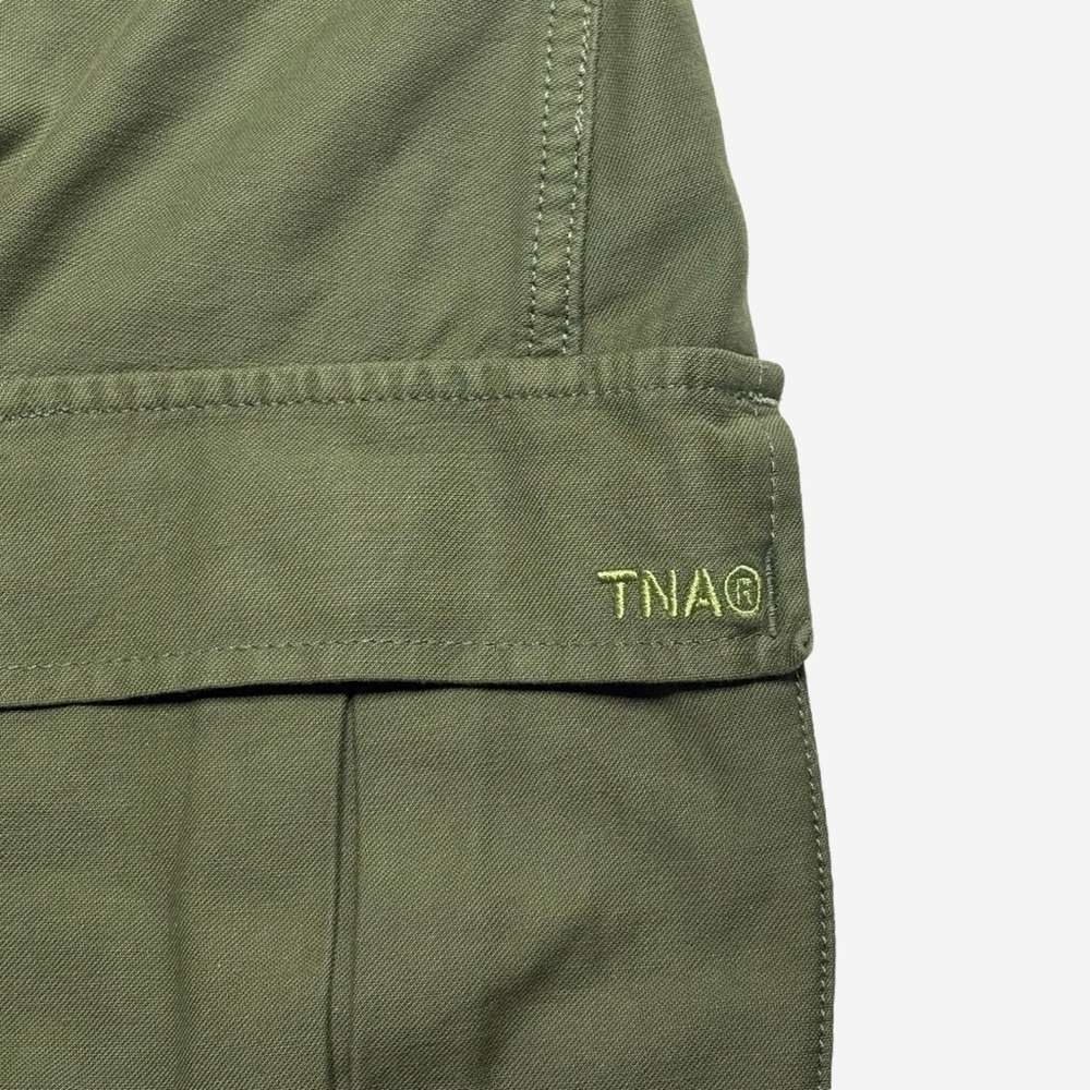 ✨ ARITZIA TNA Supply Cargo Utility Micro Mini Skirt • Army Green • Size 2 - Picture 7 of 13